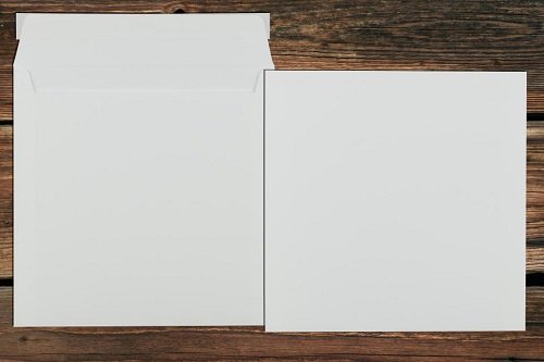 Briefumschläge 155x155 mm ohne Fenster haftklebend - naturelle