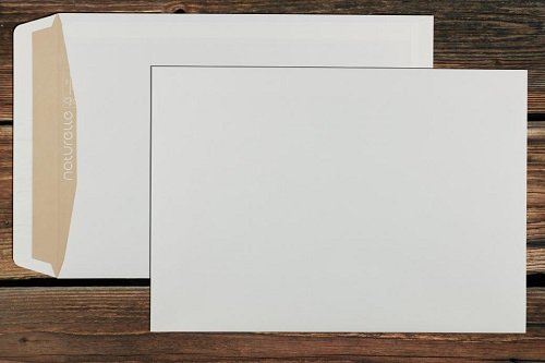 Briefumschläge 240x340mm ohne Fenster haftklebend - naturelle